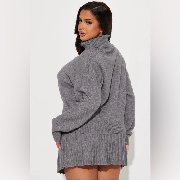 Fashion Nova Pleated Sweater Skirt Set - Grey - Picture 2 of 7
